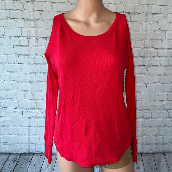 Victoria's Secret Tops - NWOT Victorias Secret Dark Red Long Sleeve Shirt size XS